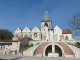 l'église et la fontaine