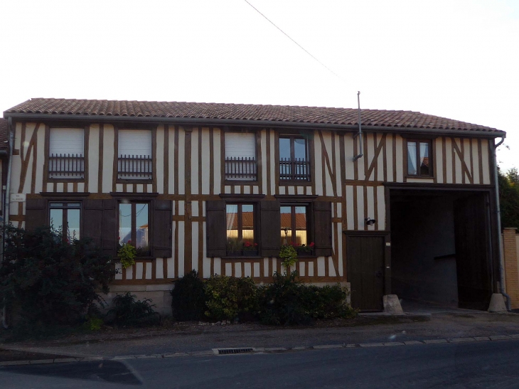 Maison à colombages - Noirlieu