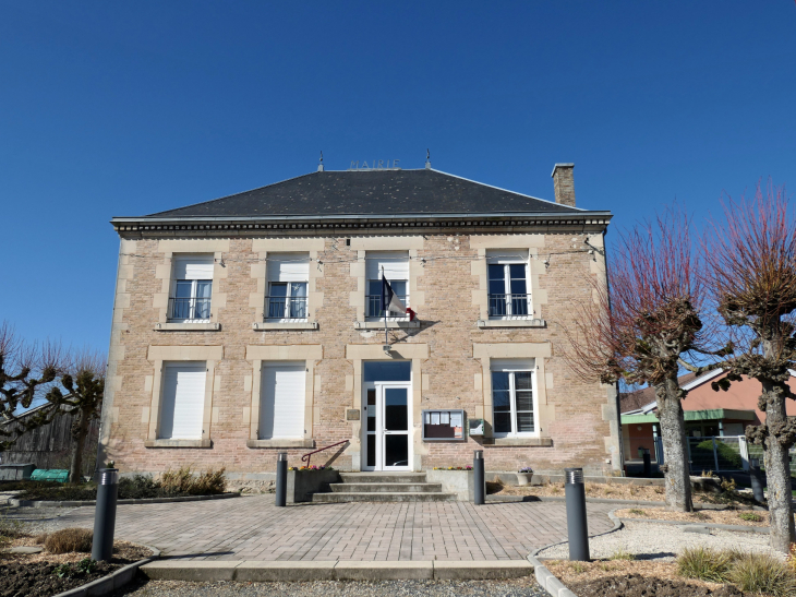 La mairie - Saint-Remy-sur-Bussy