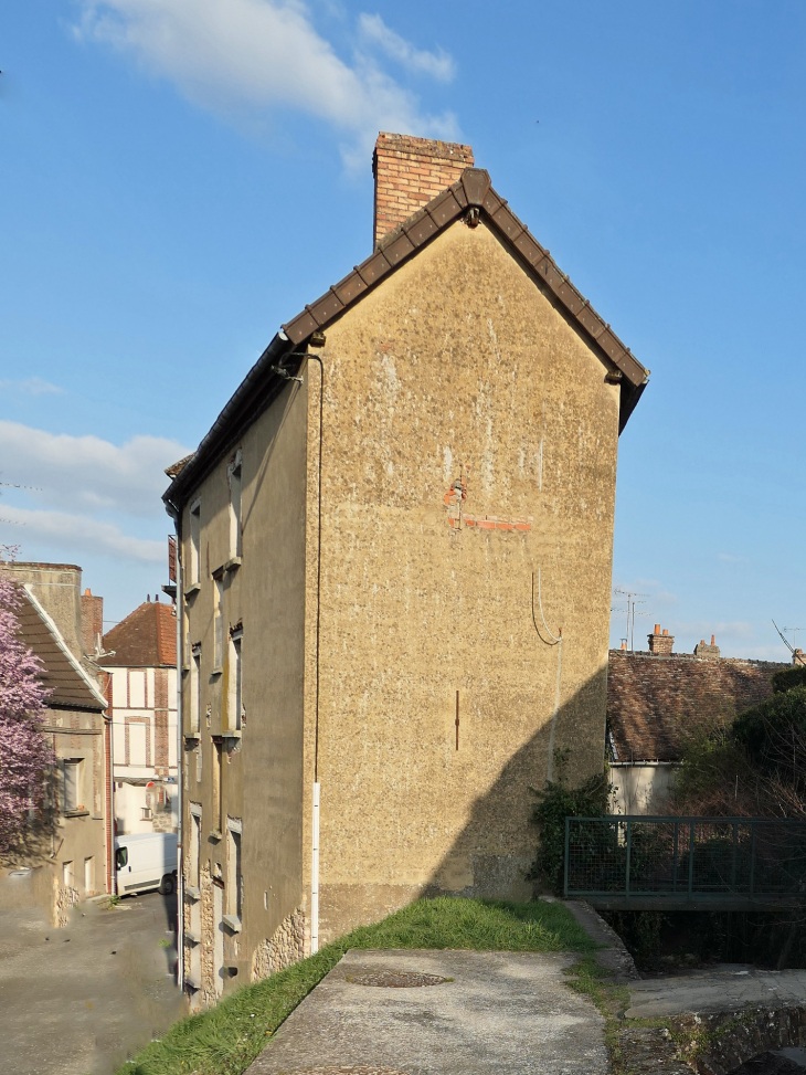 Maison dans la ville - Sézanne