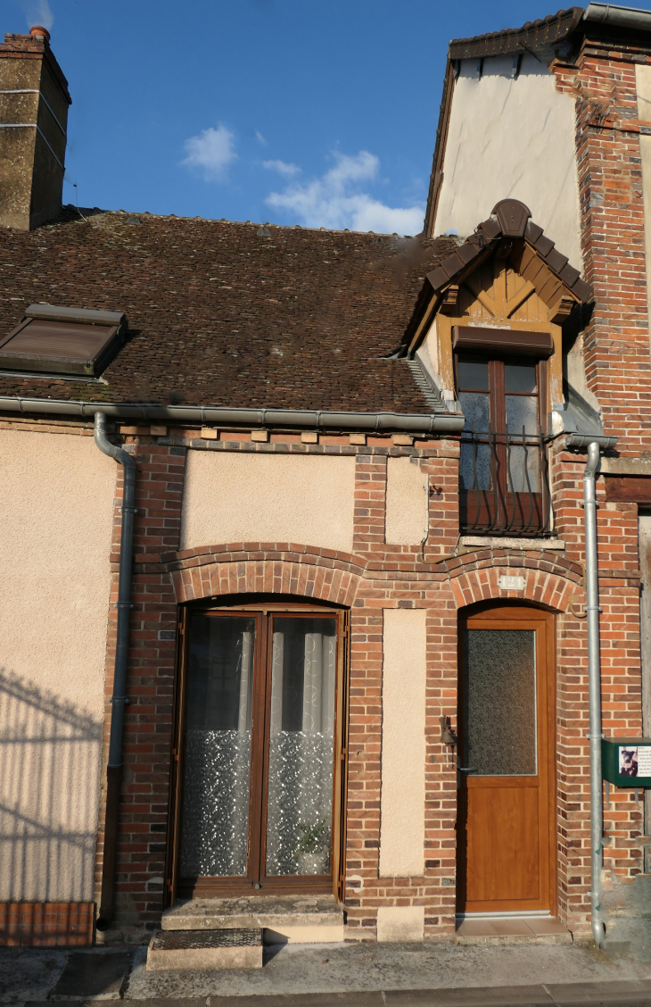 Maison dans la ville - Sézanne