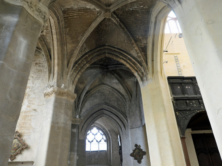 Dans l'église Saint  Denis - Sézanne