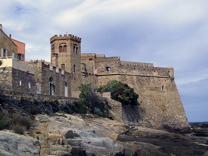 La citadelle vue du port - Algajola