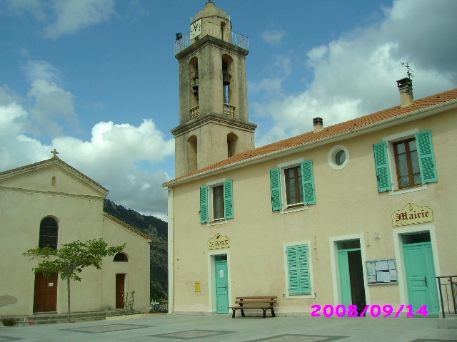 La Mairie, L'église - Poggio-di-Nazza