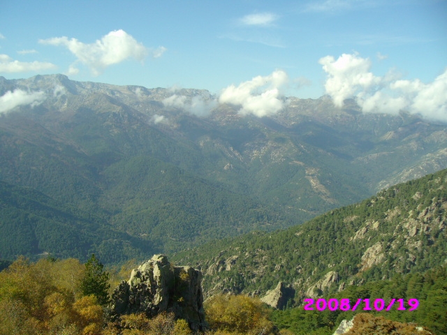 La chaîne du Renoso vue de Taoria - Poggio-di-Nazza