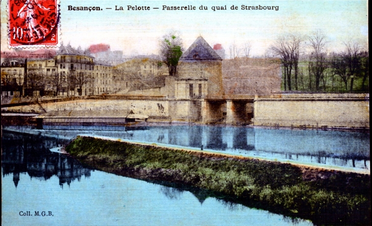 La Pelotte - Passerelle du Quai de Strasbourg, vers 1908 (carte postale ancienne). - Besançon