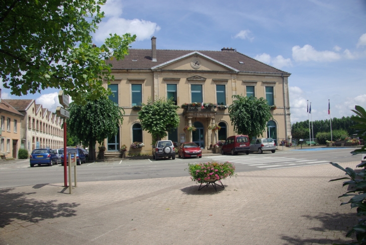 Mairie - L'Isle-sur-le-Doubs
