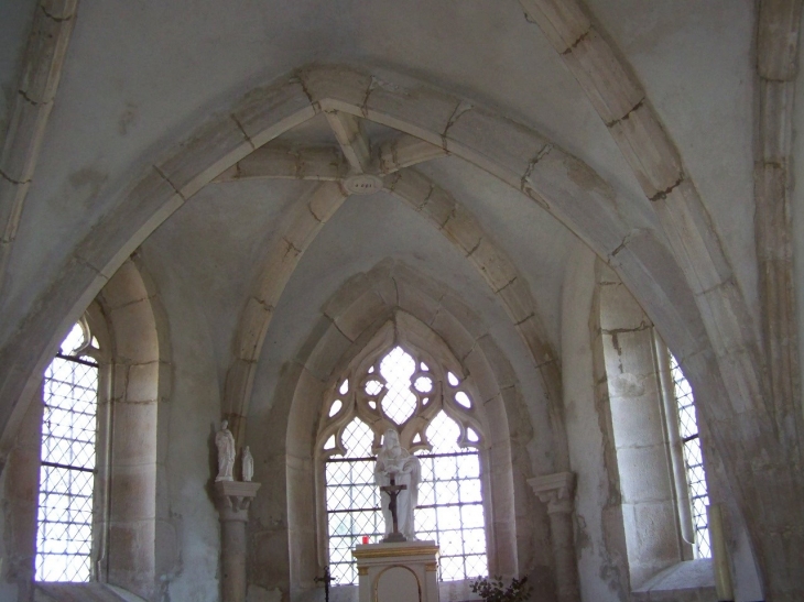 La nef chapelle St Georges - Ornans