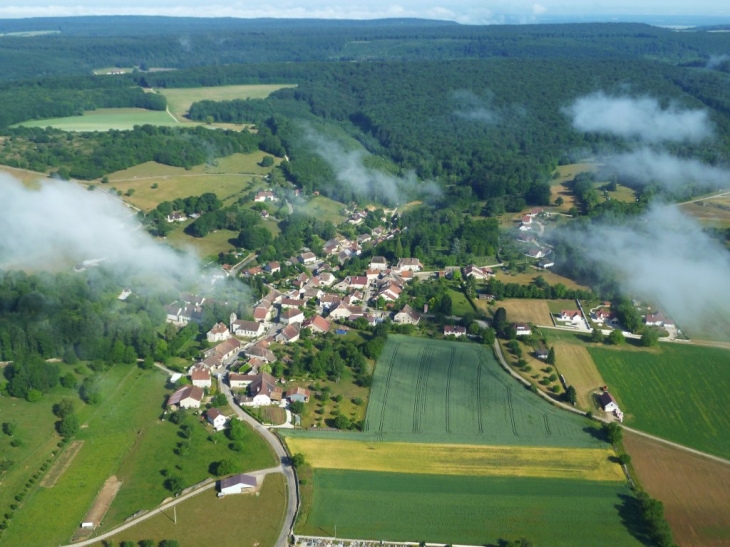 Photo aérienne - Gézier-et-Fontenelay
