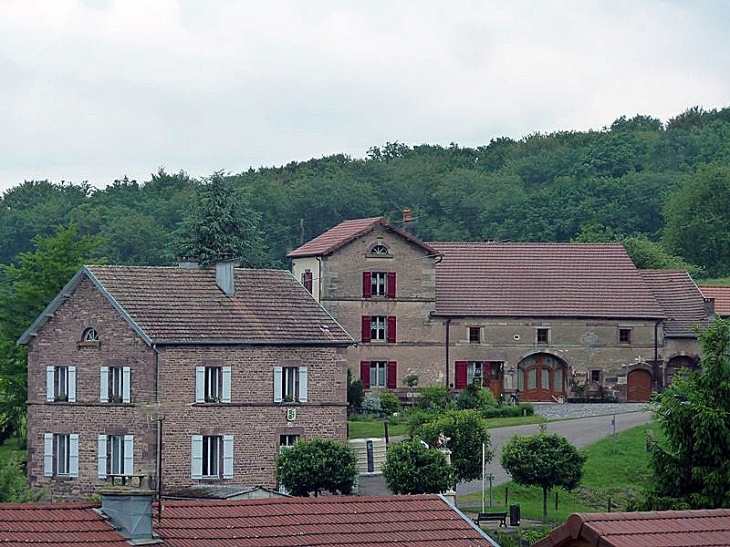 Le centre du village - La Bruyère