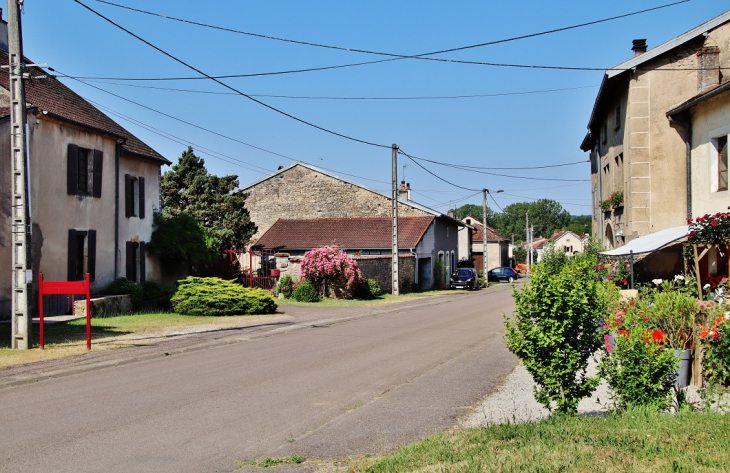 La Commune - Ormoy