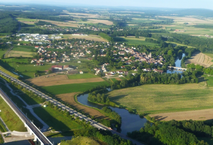 Photo aérienne - Voray-sur-l'Ognon