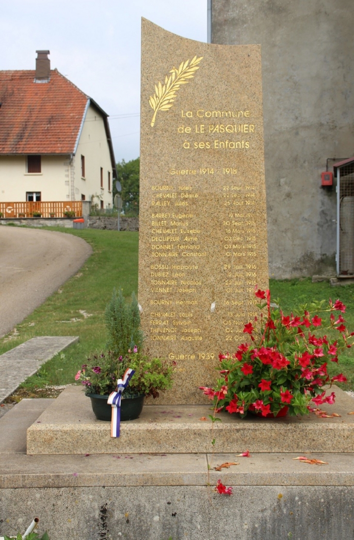 Monument-aux-Morts - Le Pasquier