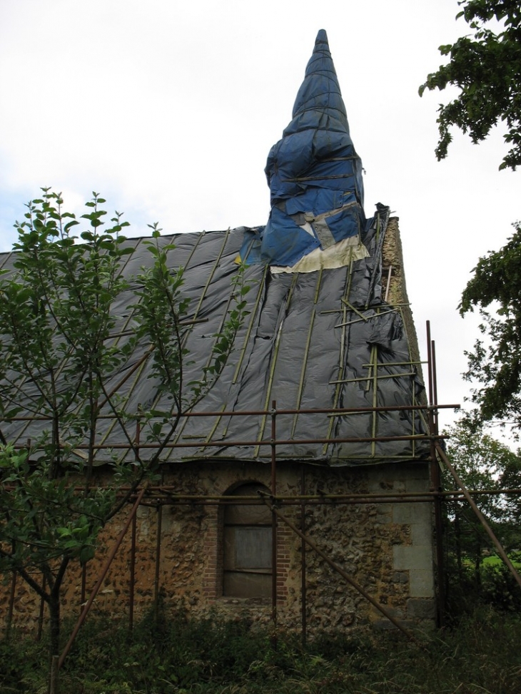 Eglise Saint-Cyr et Sainte Julitte de Pierreronde - Beaumesnil