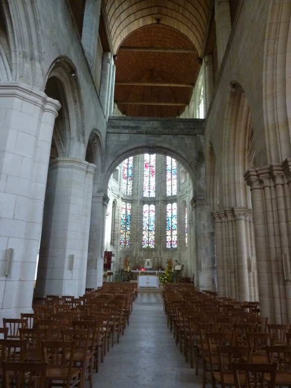 Eglise Saint Nicolas  : la nef - Beaumont-le-Roger