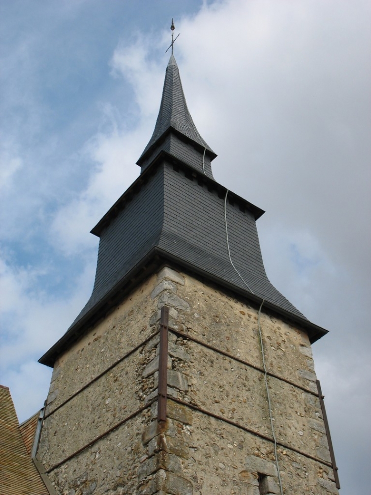 Tour-Clocher de l'église - Boisset-les-Prévanches