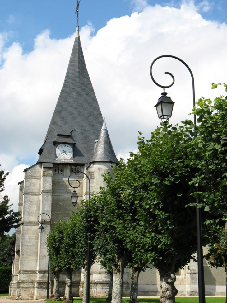 Allée de l'église Notre-Dame - Goupillières