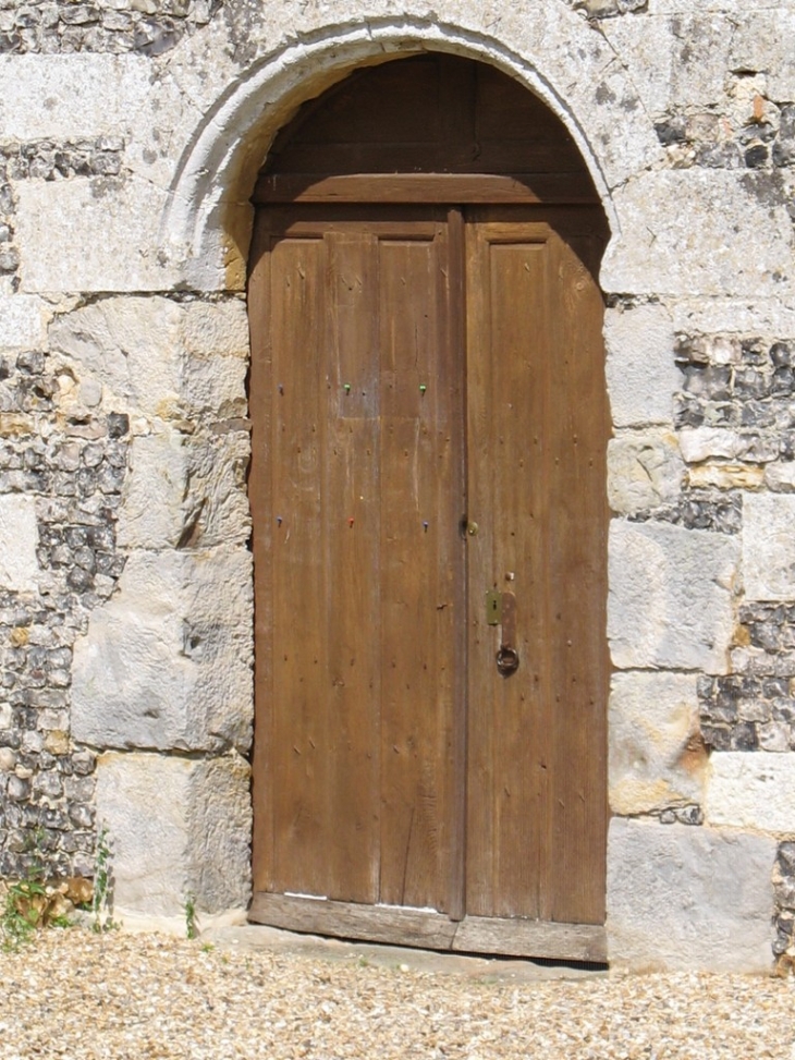 Le portail de l'église - Gouttières