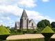 Photo précédente de Heudicourt L'église Saint Sulpice d' Heudicourt vue du parc du château. Edifice classé au titre des monuments historiques en 1932.