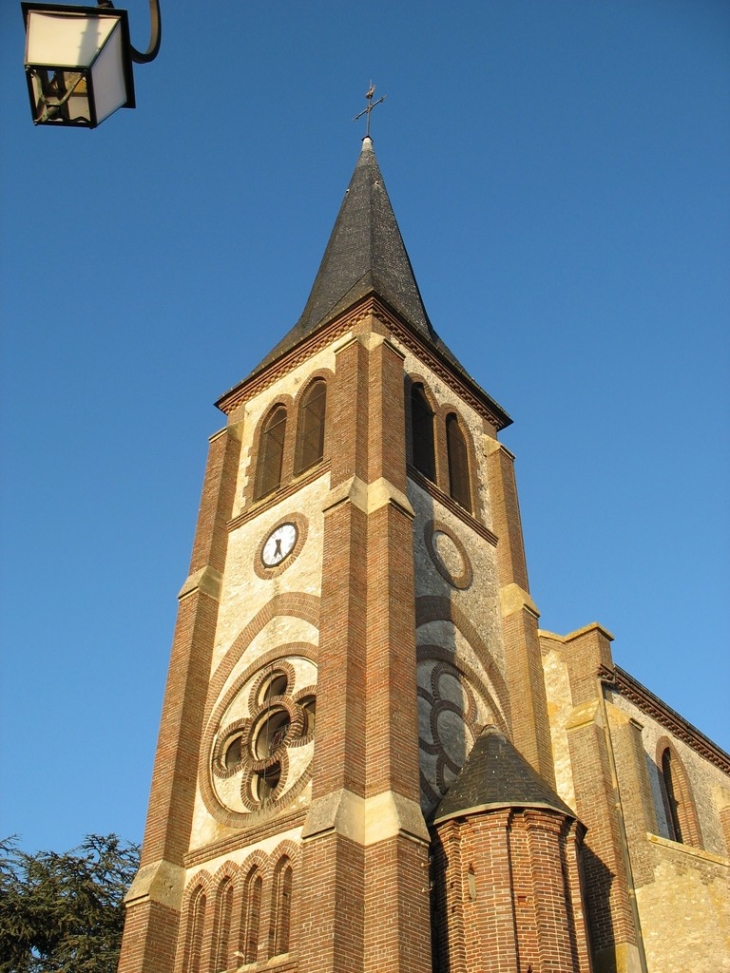 église Notre-Dame (tour du clocher) - La Couture-Boussey