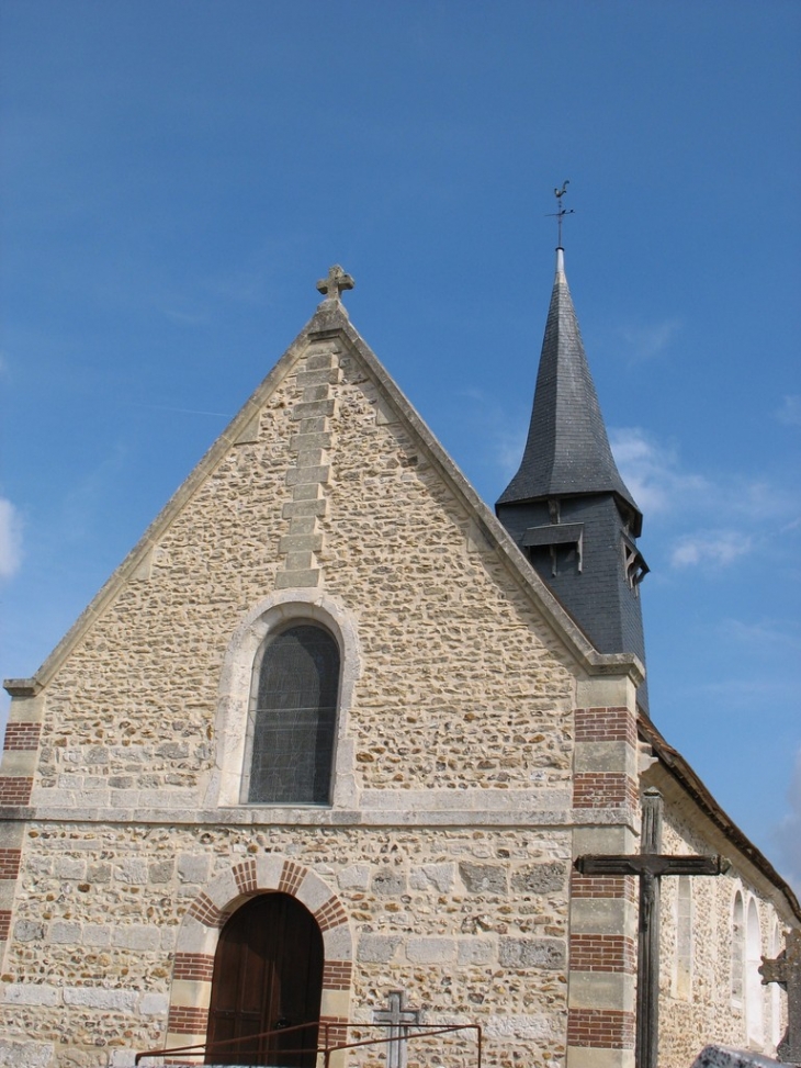 Façade de l'église Saint-Etienne du Plessis - Le Plessis-Hébert