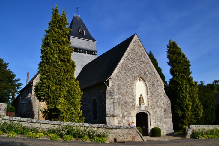 Eglise Saint Denis du XIIe s. remaniée au XV et XVI s. Restauration en 1995 - Lyons-la-Forêt