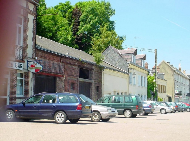 Place du bac - Quillebeuf-sur-Seine