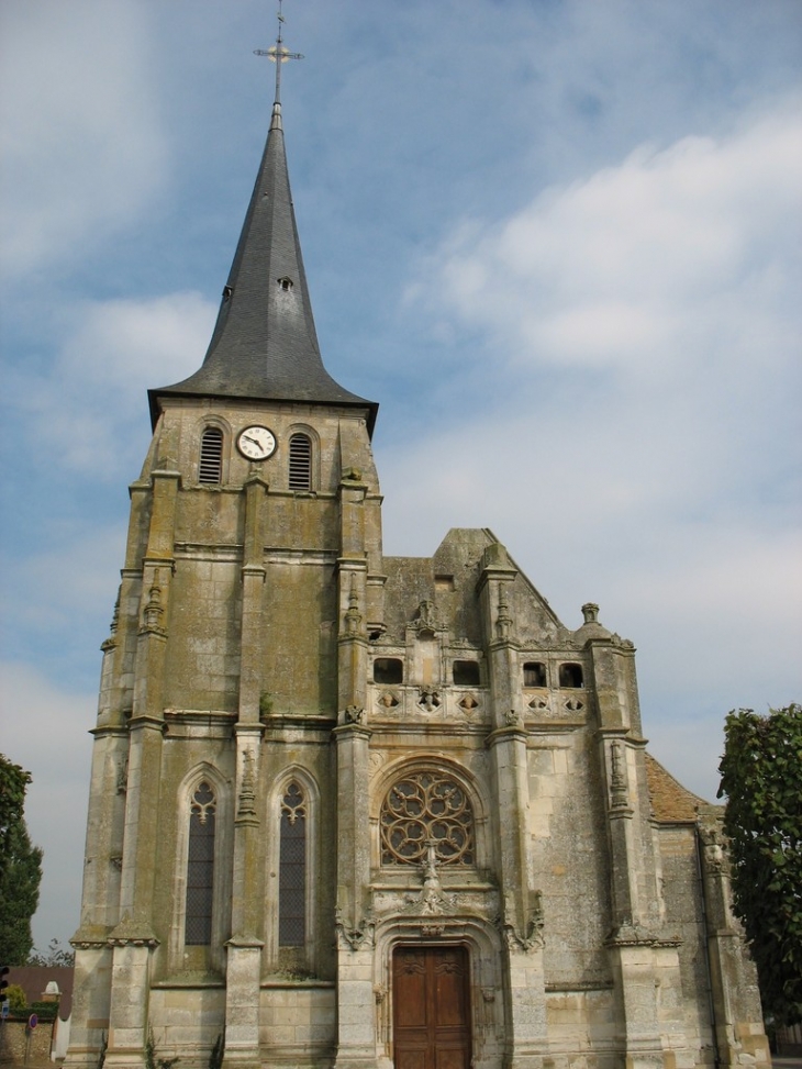 Eglise Saint-Aubin (La façade) - Saint-Aubin-d'Écrosville