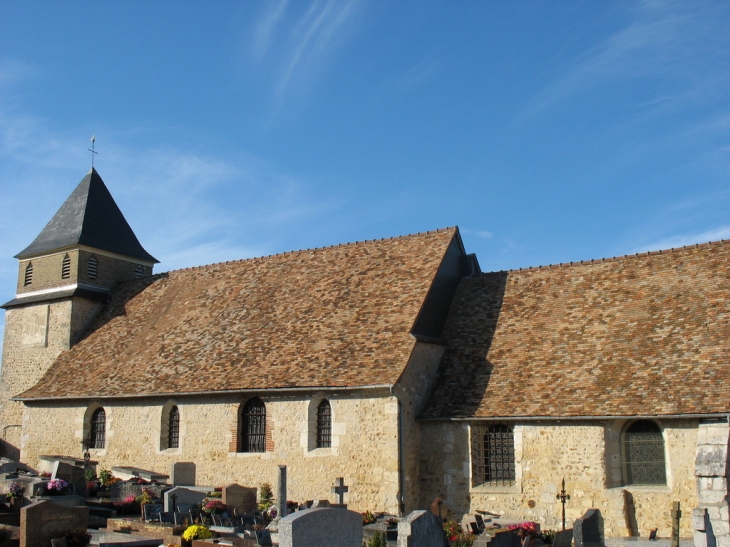 Côté sud de l'église et le Cimetière - Villers-sur-le-Roule