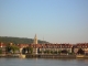 Caudebec en Caux vu depuis l'autre rive de la Seine