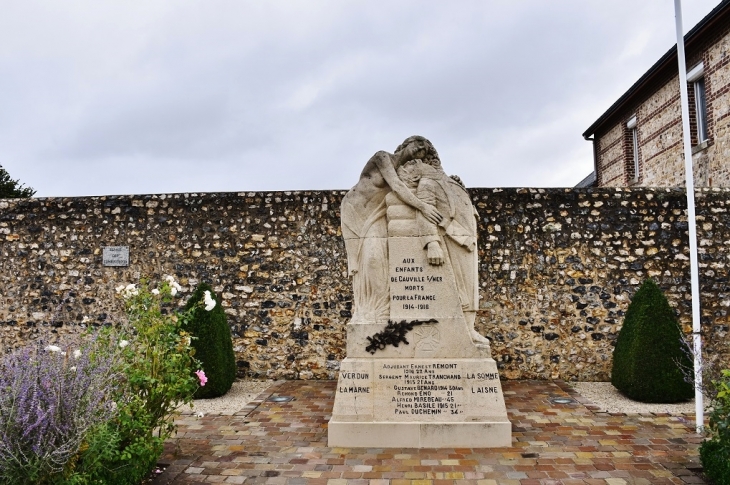 Monument-aux-Morts - Cauville-sur-Mer