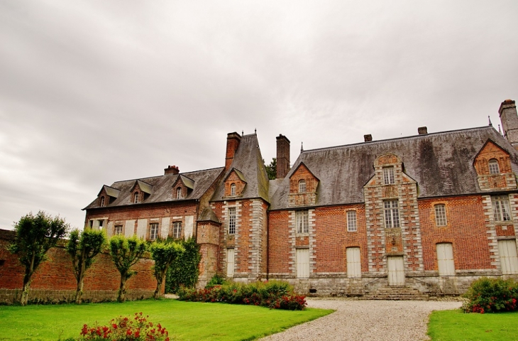 Photo à CrasvillelaRocquefort (76740) Le Château Crasvillela