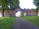la porte d'entrée du château de Richebourg