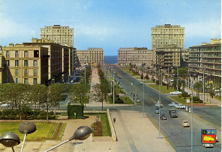 La porte Océane, l'Avenue Foch (carte postale de 1970) - Le Havre