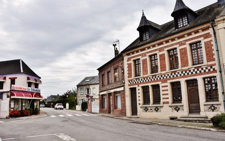 Le Village - Le Tilleul
