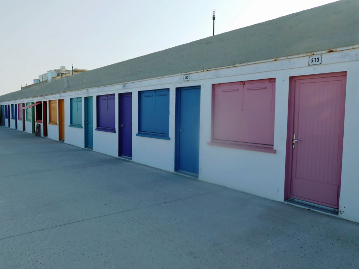 La promenade du Front de Mer : les cabines - Le Tréport