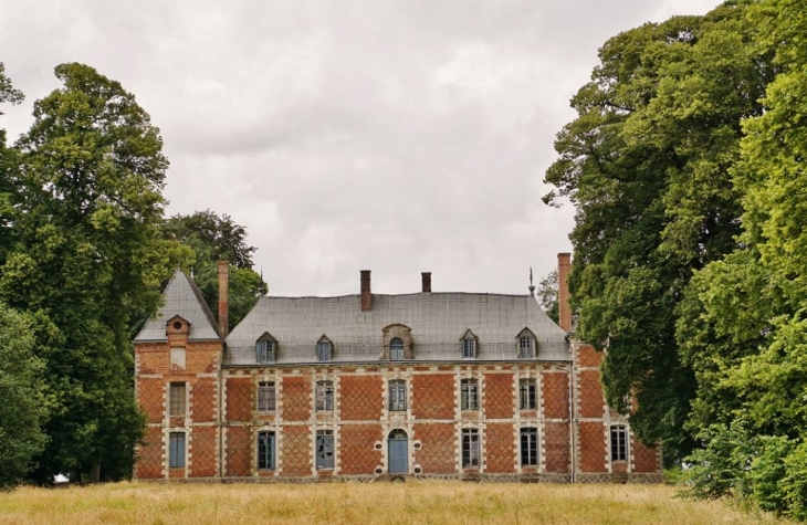Le Château - Les Grandes-Ventes
