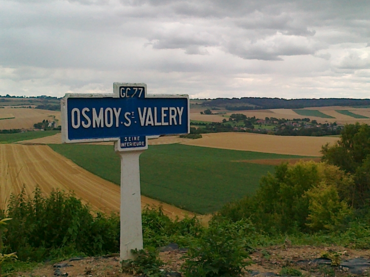 Picnic stop near Col d'Osmoy - Osmoy-Saint-Valery