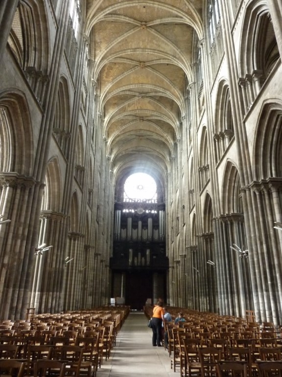 La nef et les orgues - Rouen
