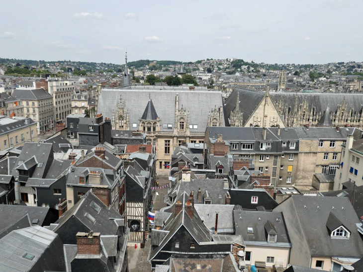 Le palais de justice vu de beffroi - Rouen