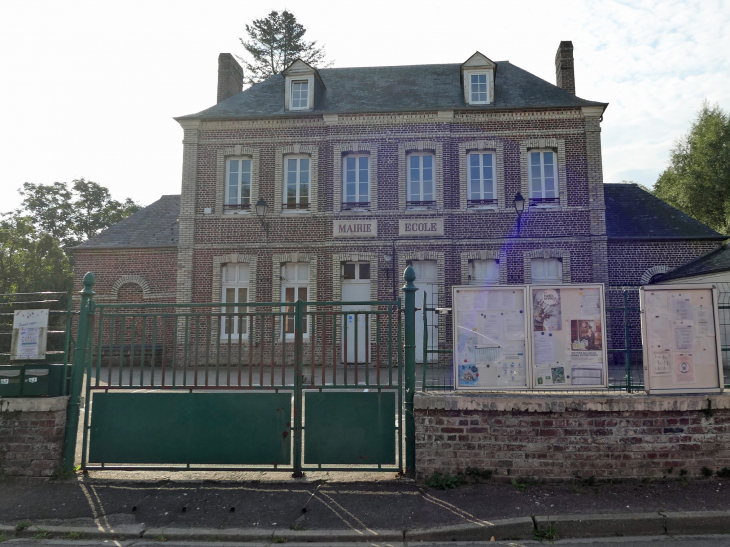 La mairie école - Sept-Meules