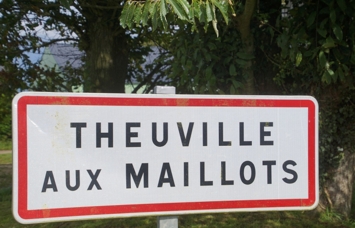  - Theuville-aux-Maillots