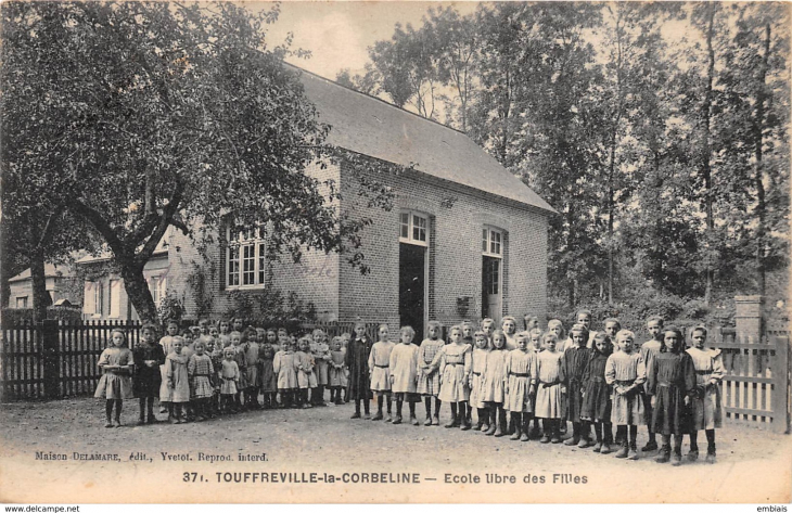 Ecole libre touffreville la corbeline Année 1930 construite ver 1890 devenue école SAINTE THERESE DE LISIEUX - Touffreville-la-Corbeline
