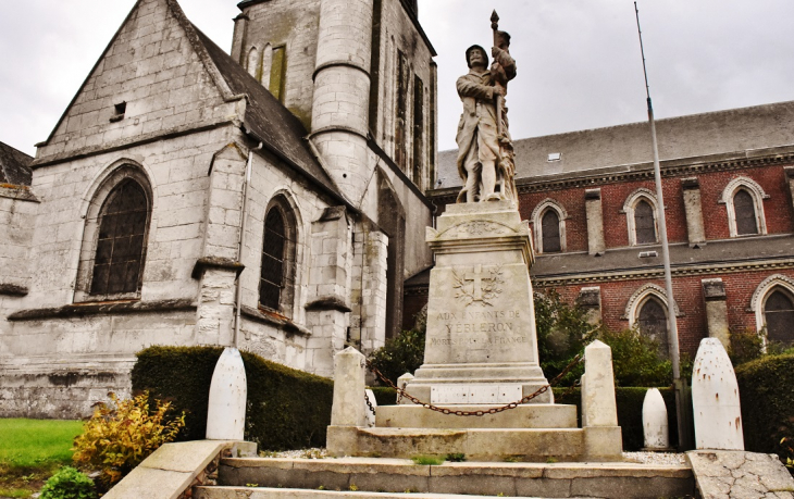 Monument-aux-Morts - Yébleron