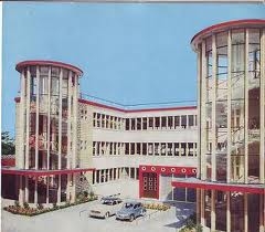 Une usine en 1960 - Courbevoie