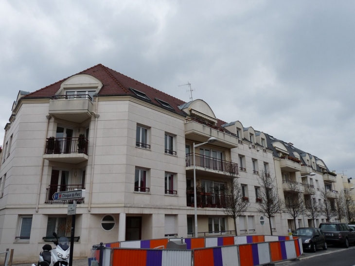 Rue Jules Guesde - Issy-les-Moulineaux