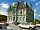 Photo suivante de Rueil-Malmaison La Mairie (carte postale de 1950)