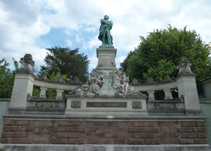 Le monument Gambetta - Sèvres