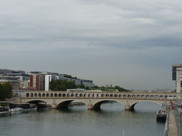 Le pont de Bercy - Paris 12e Arrondissement