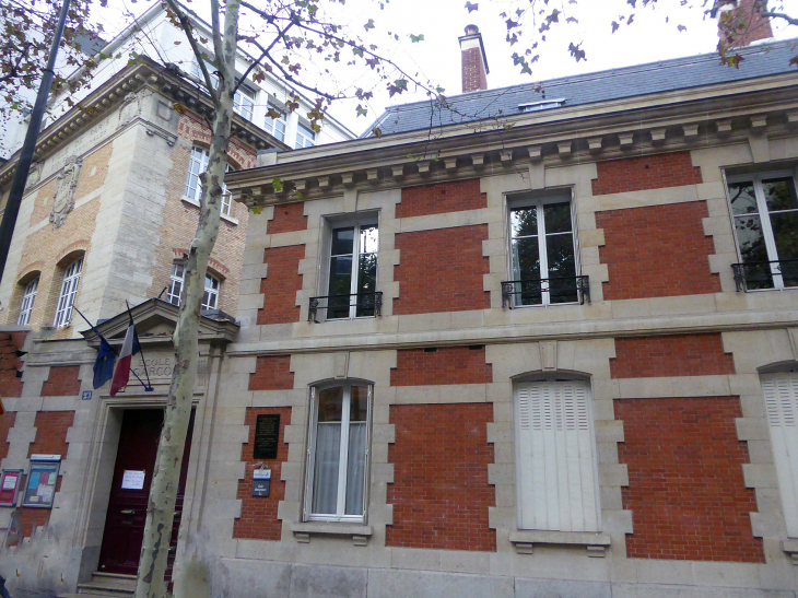 école avenu de Saint Ouen - Paris 17e Arrondissement